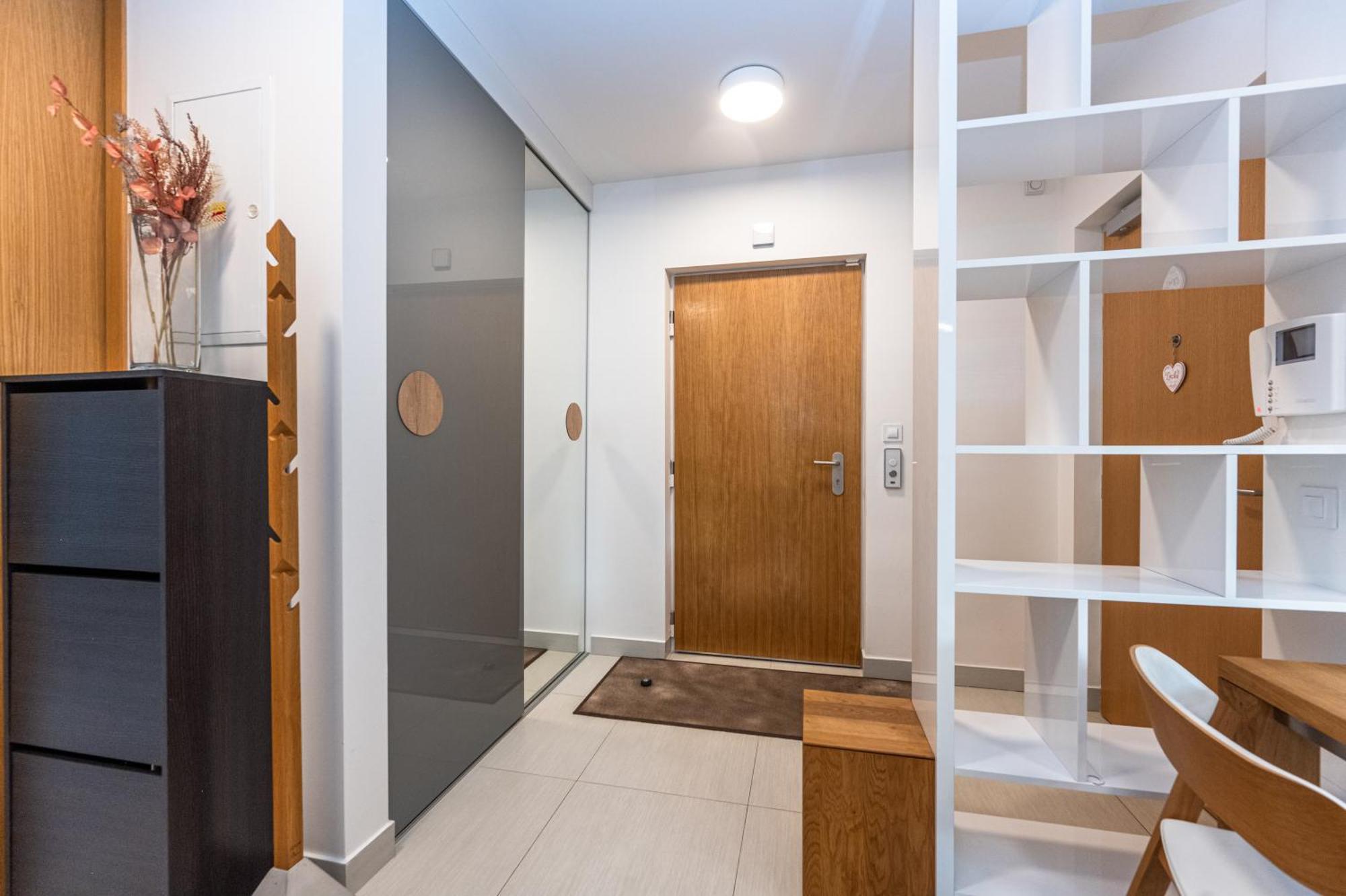 Wishlist Residences - Karlin Free Parking * Prag