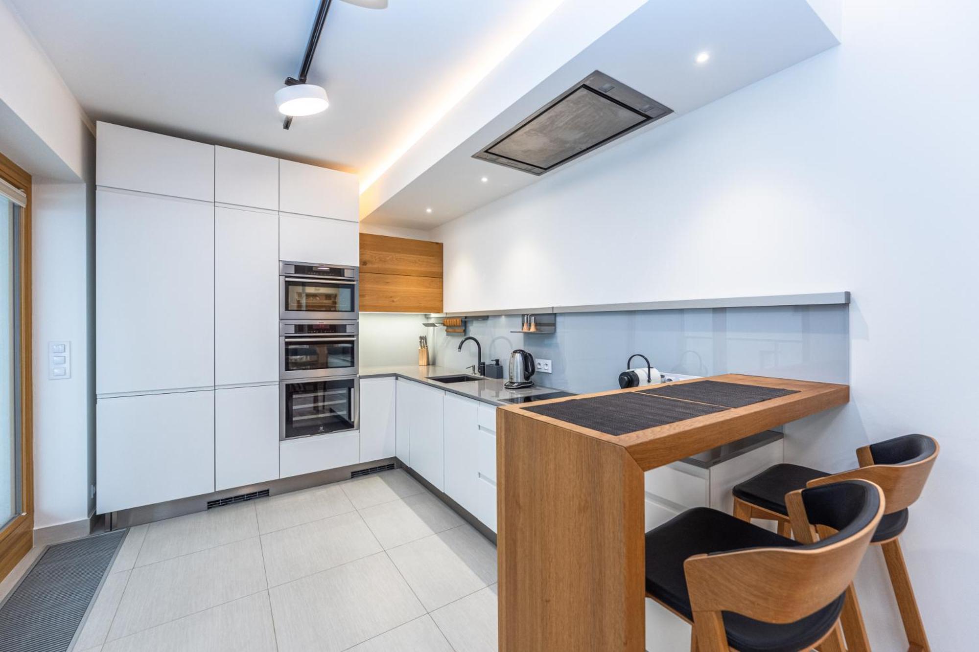 Wishlist Residences - Karlin Free Parking Lägenhet