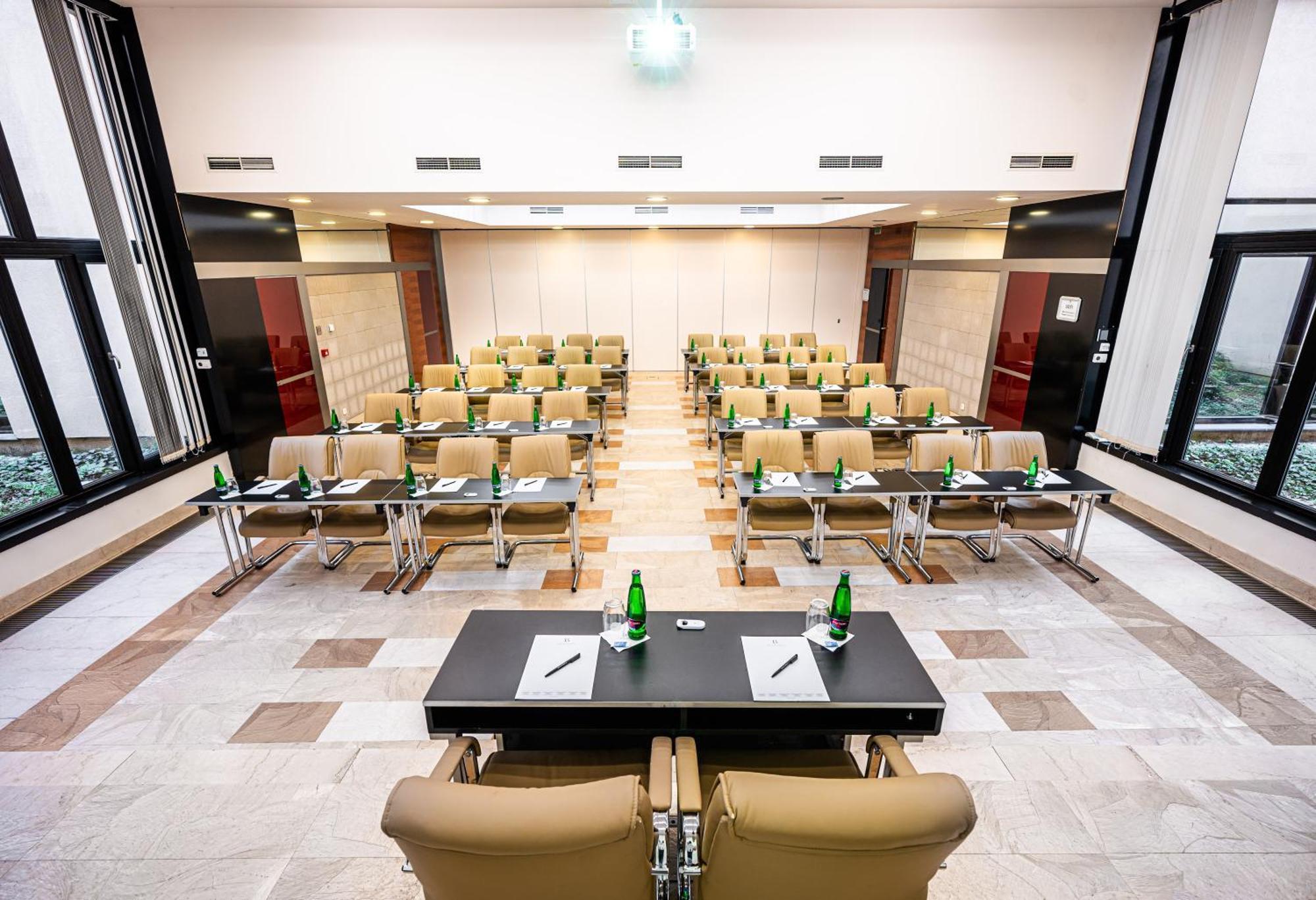 Grand Majestic Hotel 4*