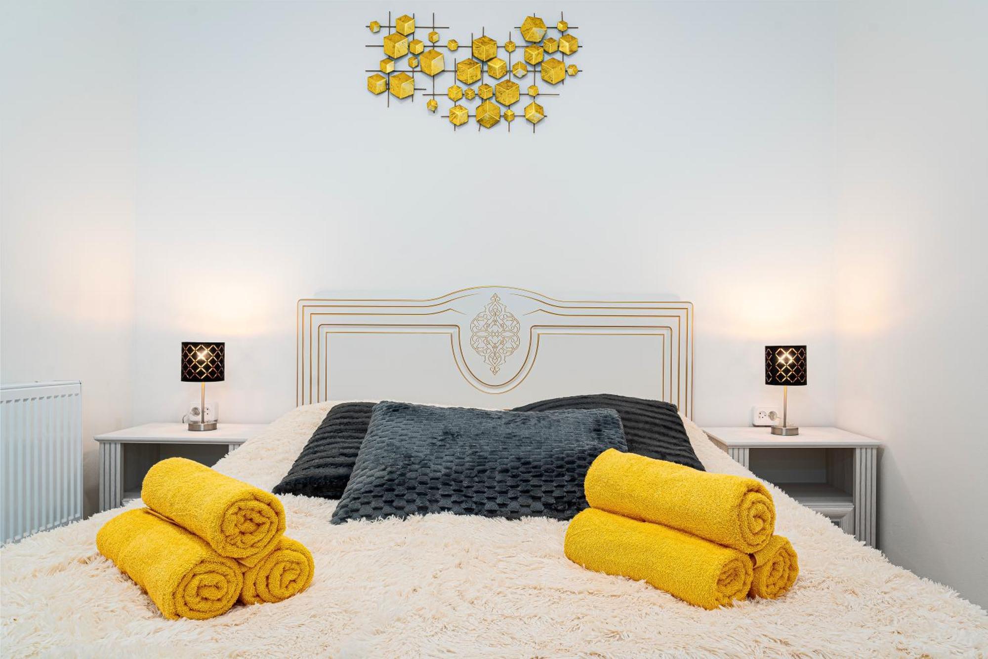 Apartment Golden Lion