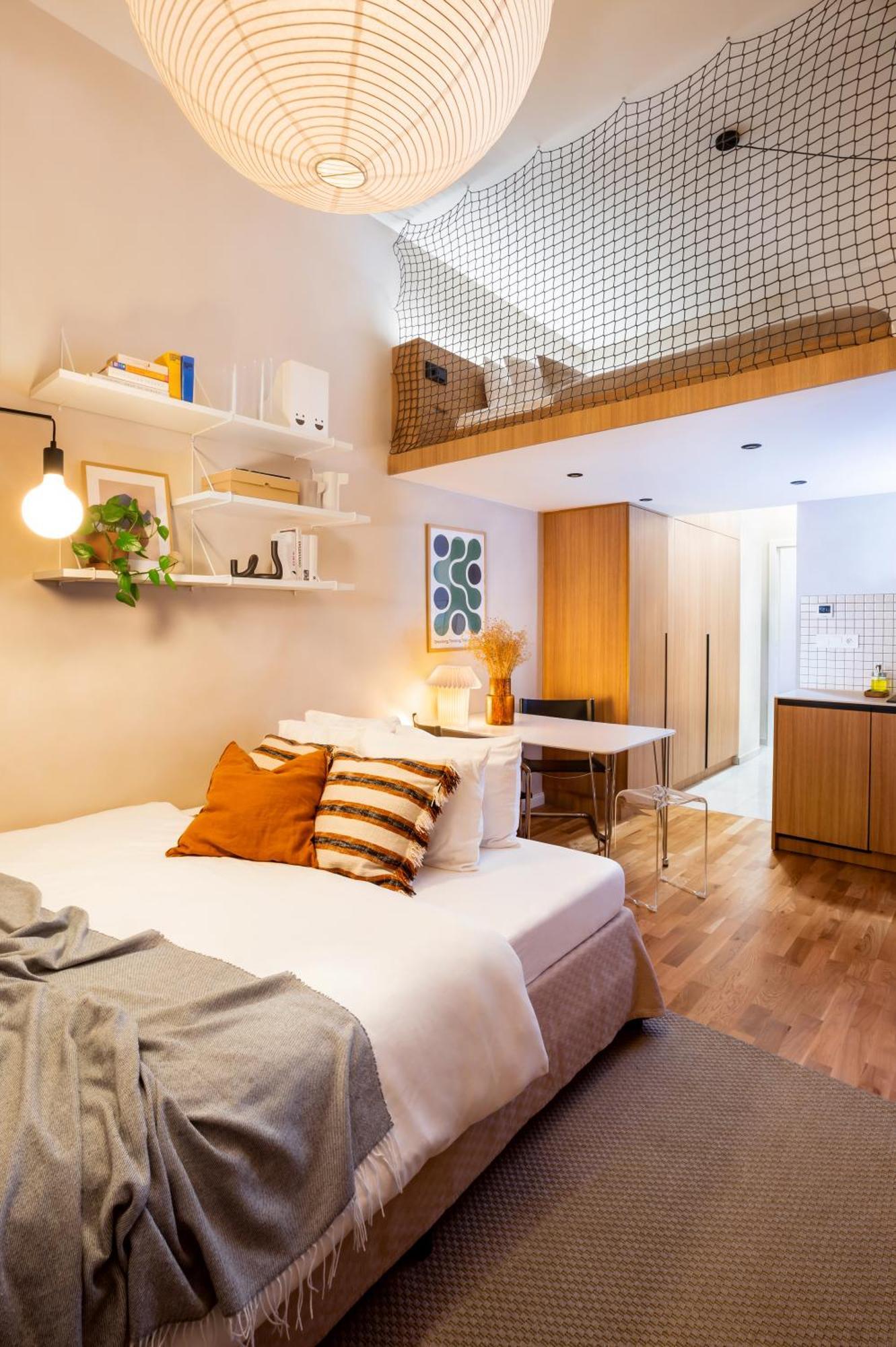 Turnkey I Charles Square * Prag