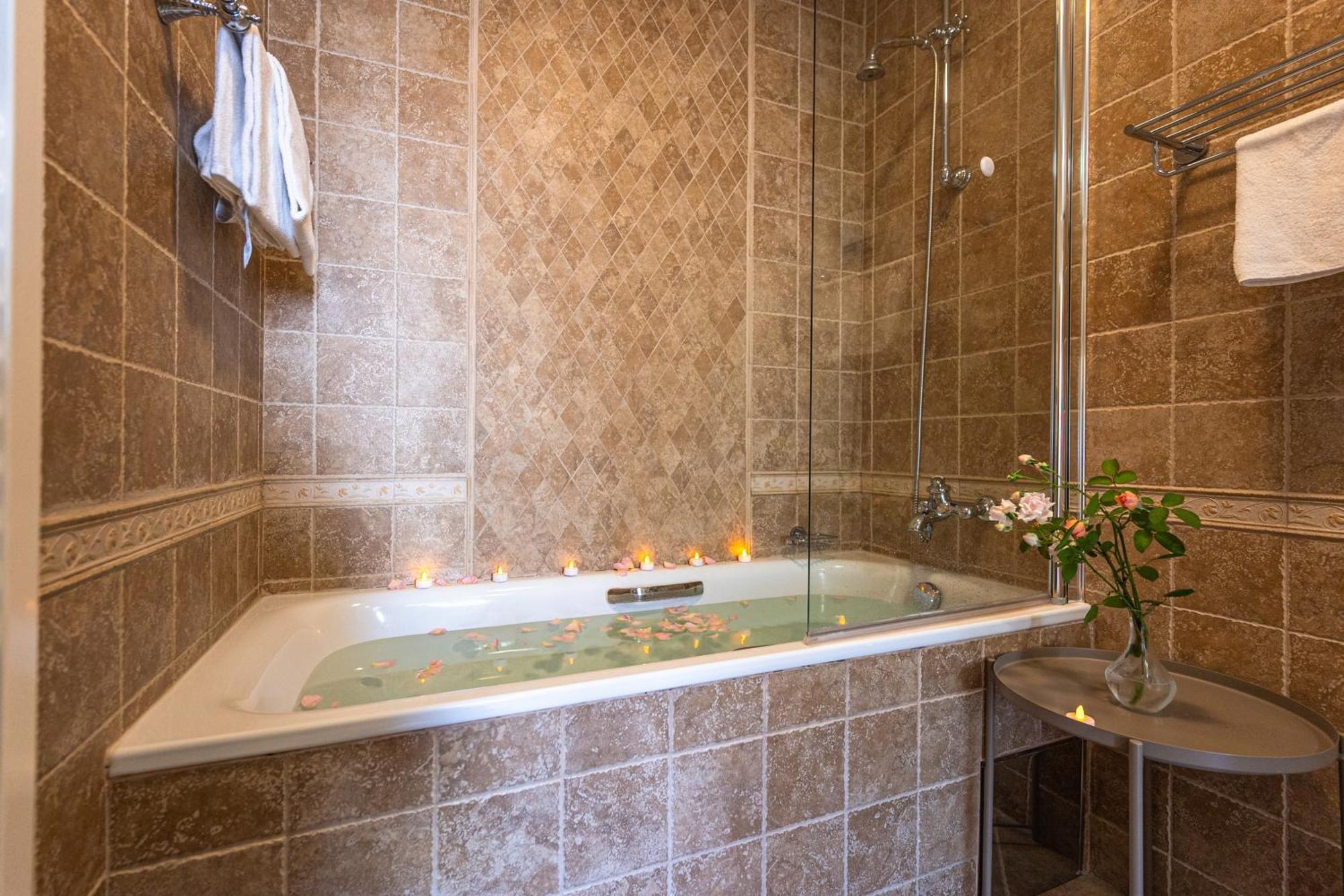 Hotel General Old Town 5*