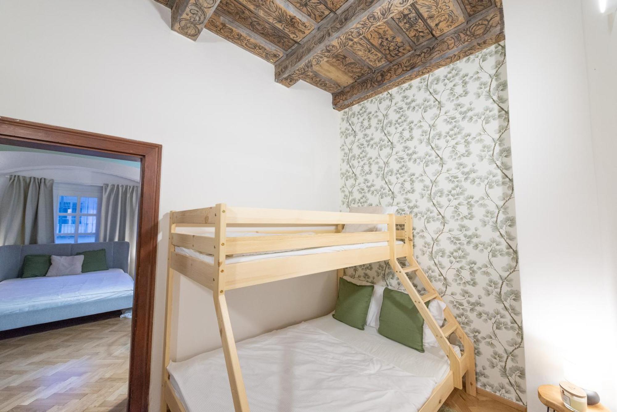 Adam's - Great Price & Location Lejlighed *