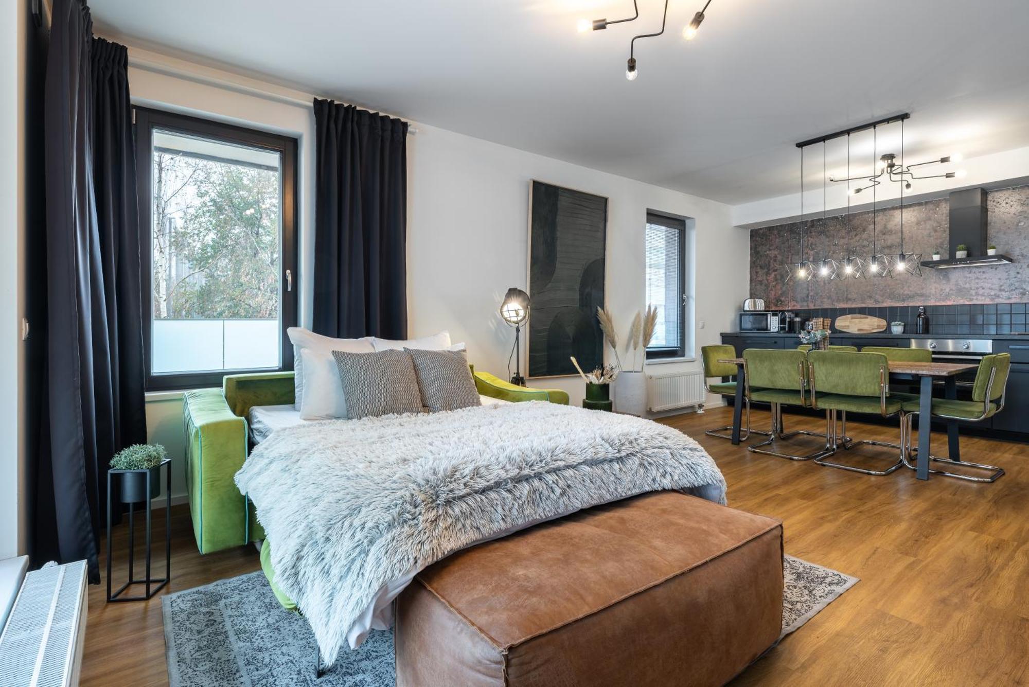 Invalidovna With Free Parking Apartment