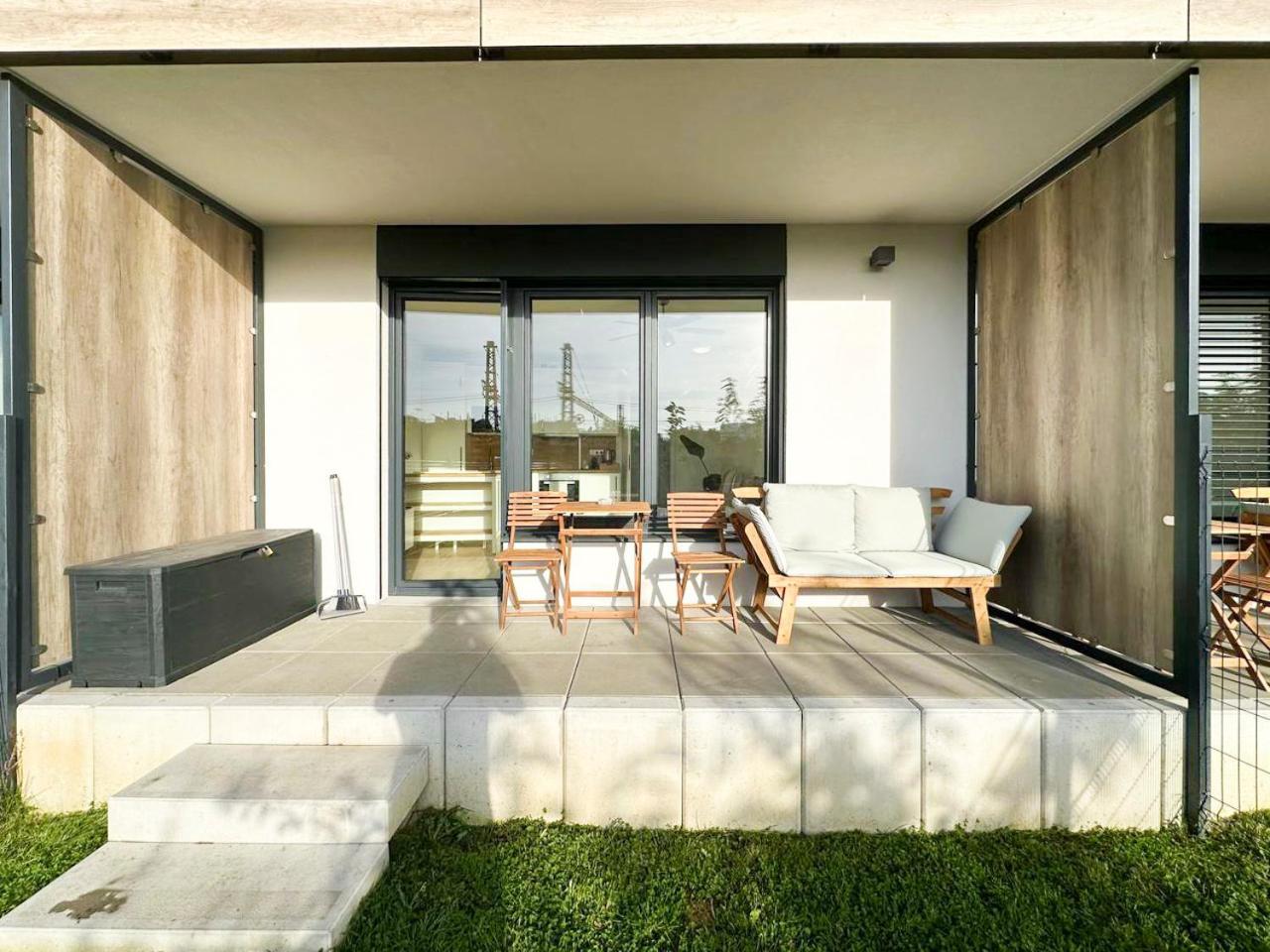 Apartment Vinice Prag
