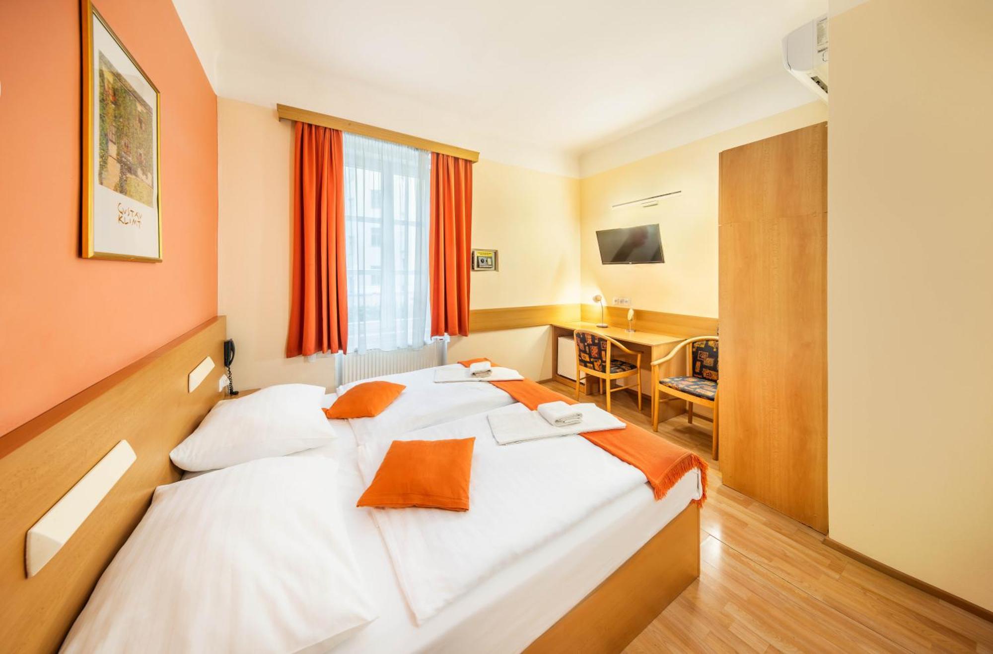 Hotell Tabor Prag
