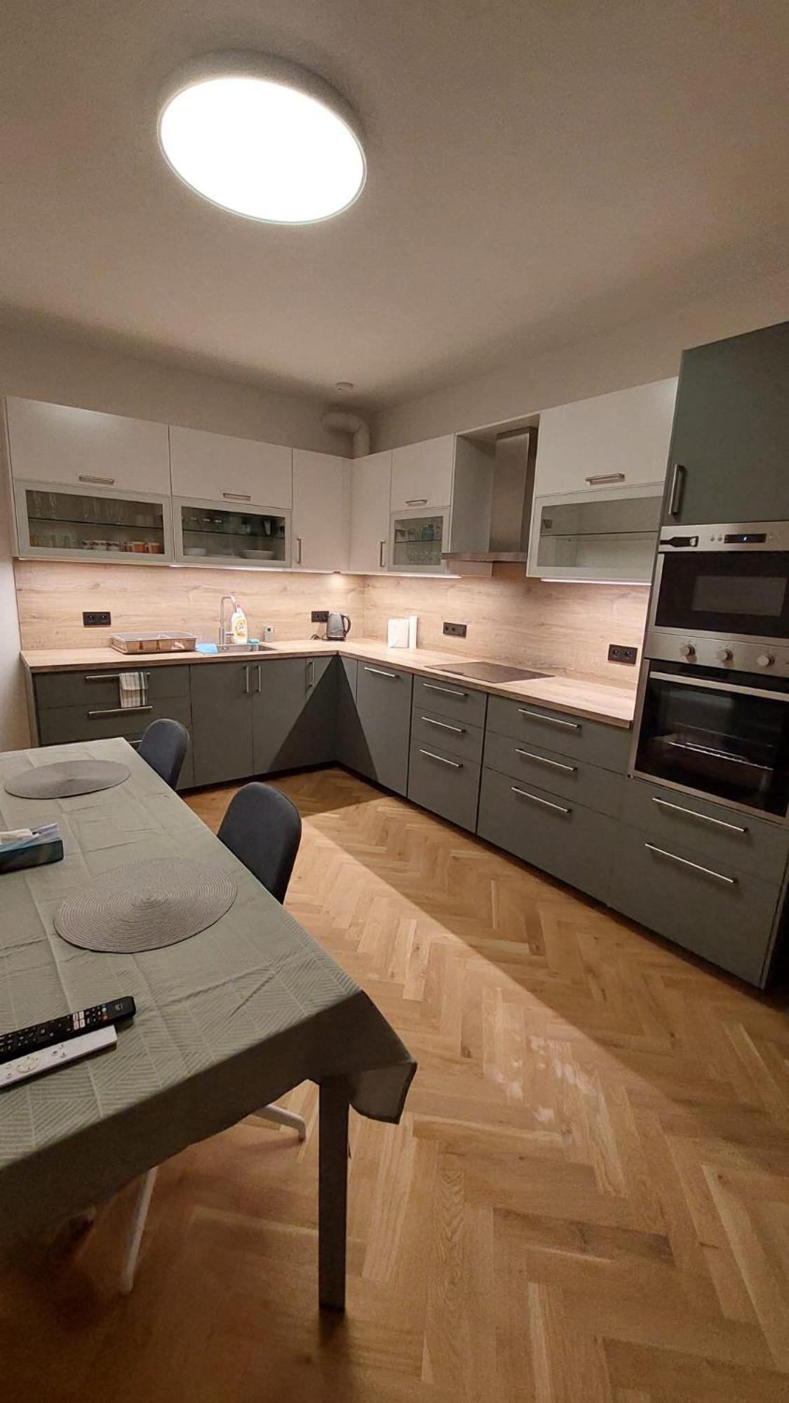 Spoon 1a Apartment *