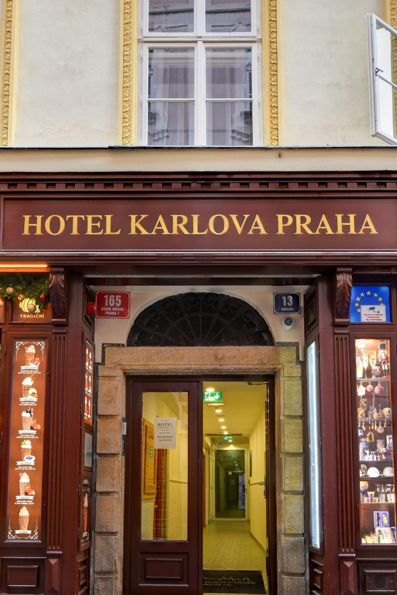Karlova Hotel