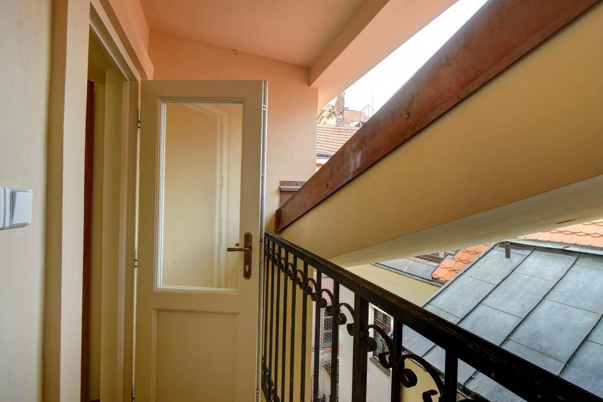 Karlova Hotel