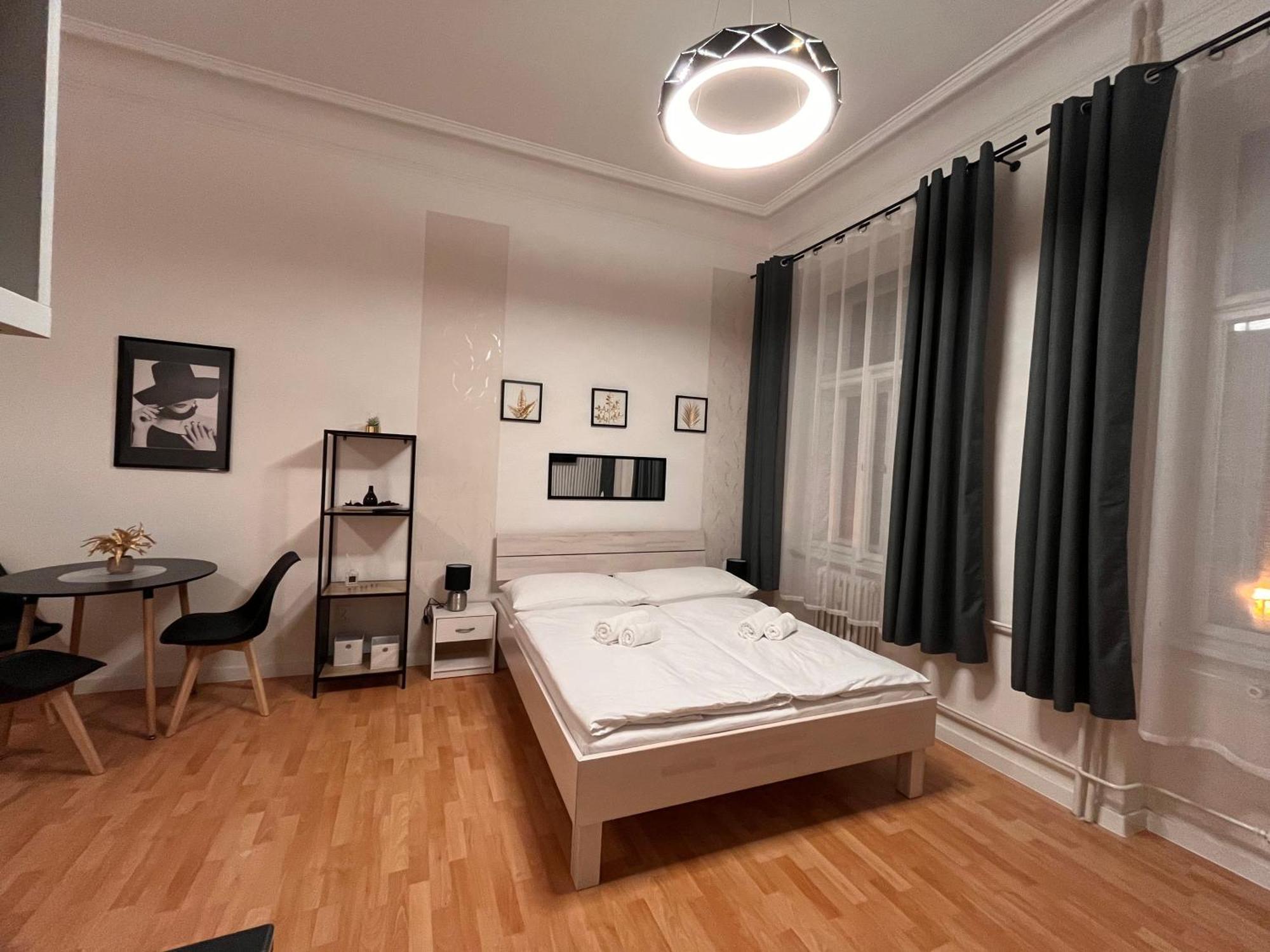 Golden Old Apartment