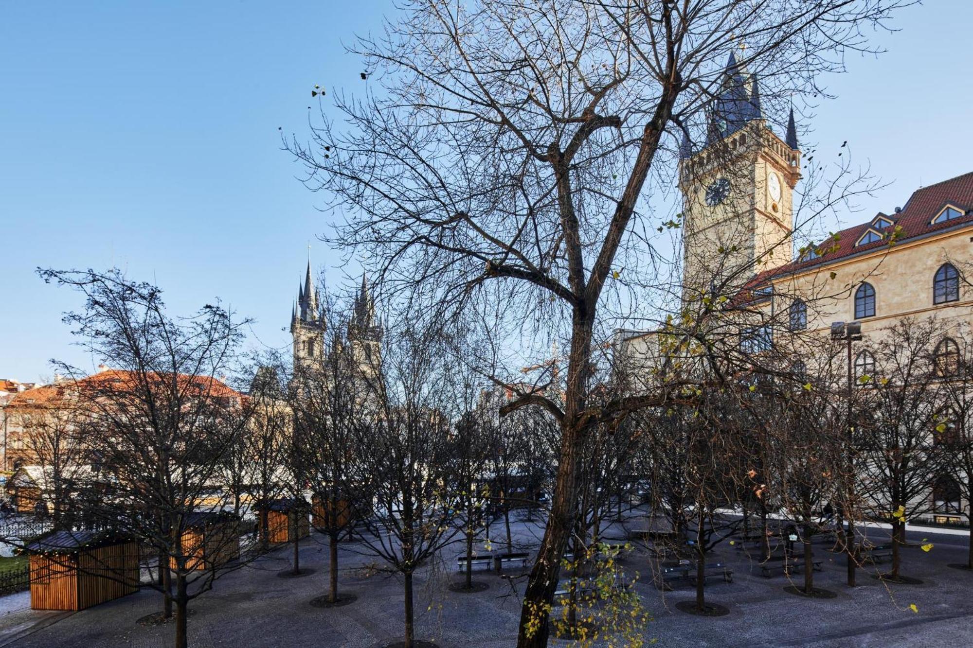 Lejlighed Days - Old Town Square *