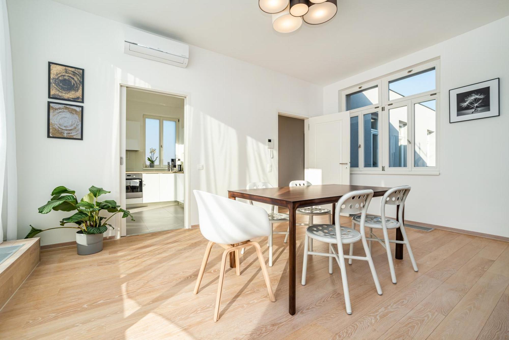 High-class Rooftop Apt. With Spacious Terrace Apartment *