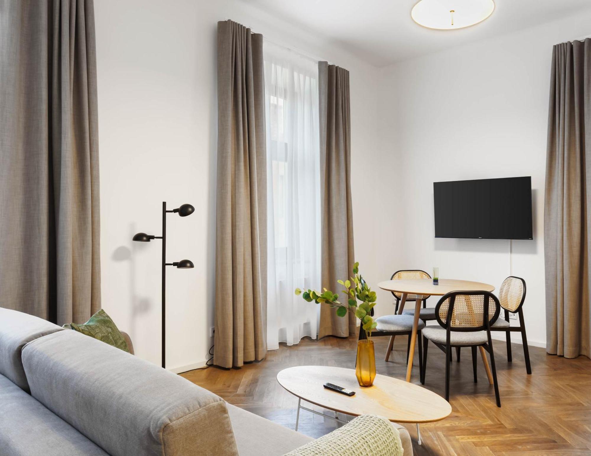 Limehome Halkova Aparthotel Praha