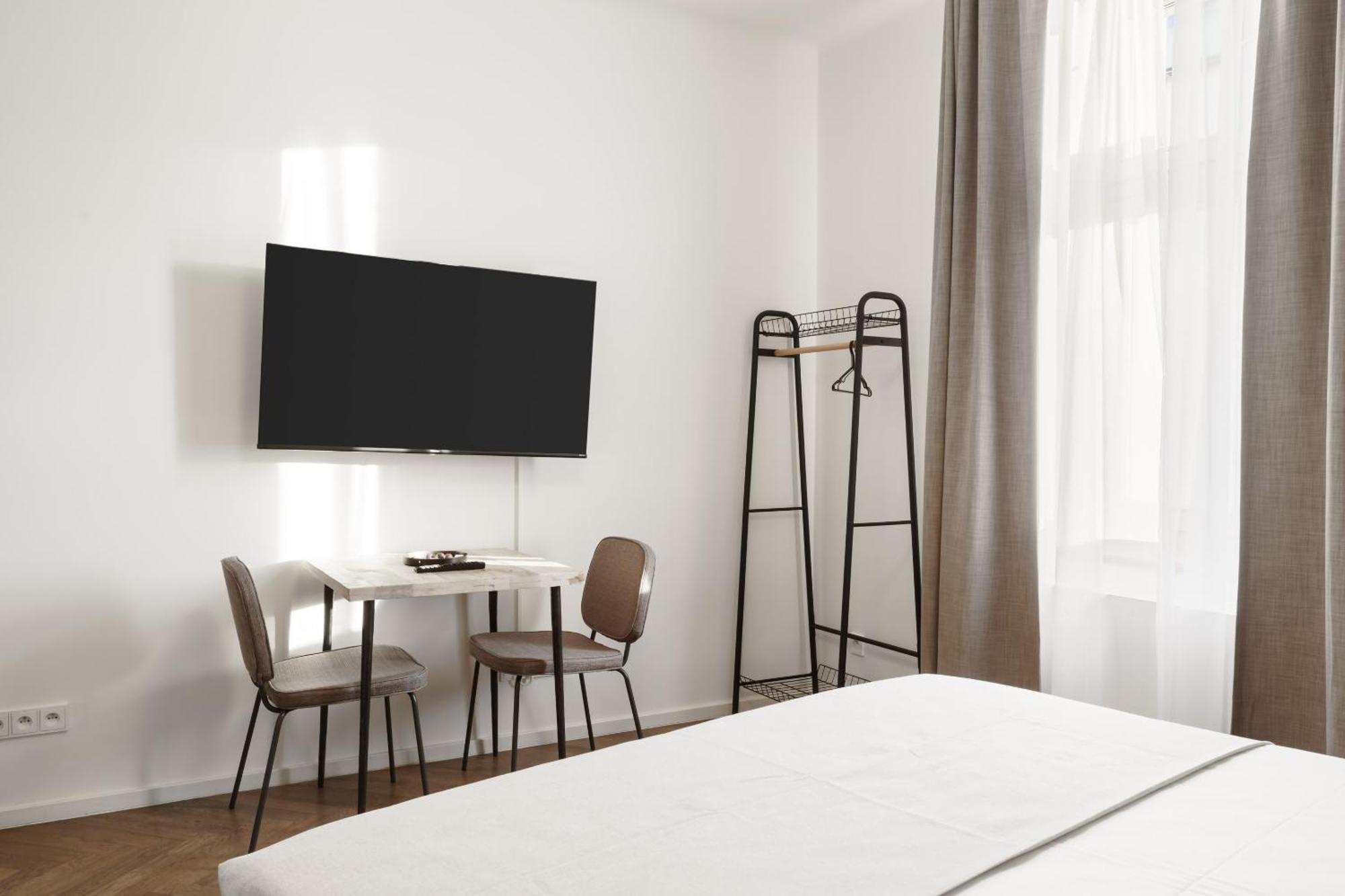 Limehome Halkova Aparthotel Prag