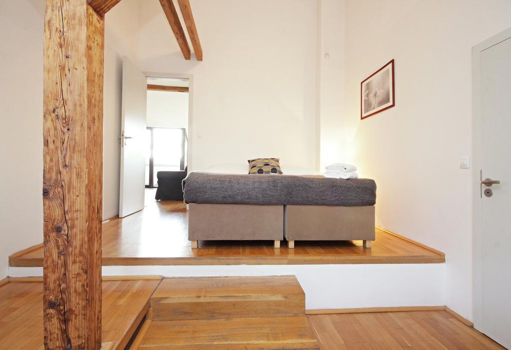 Vltava Penthouse *