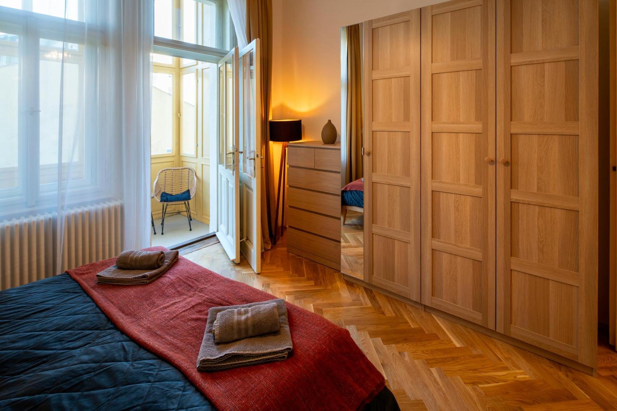Old Town - Michalska Apartmán 4*