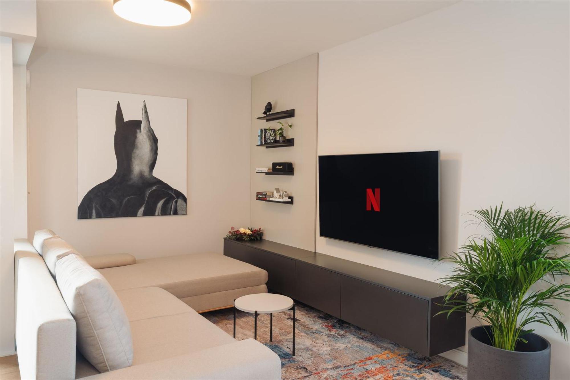 Luxury Sunny - Garage Parking, Metro, Balcony, Ps5 With Games Lejlighed Prag