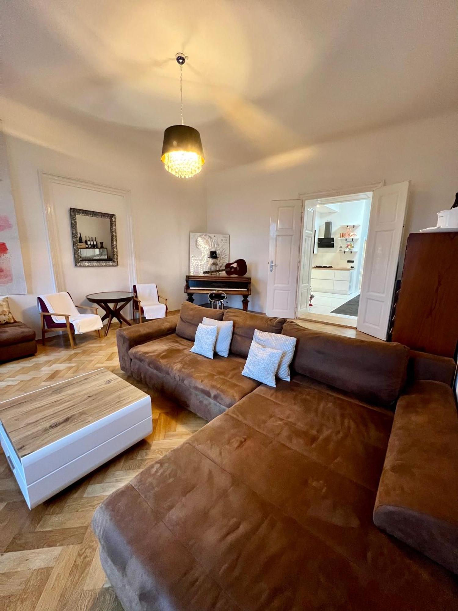 Apartment Wenceslas Square 150 M2