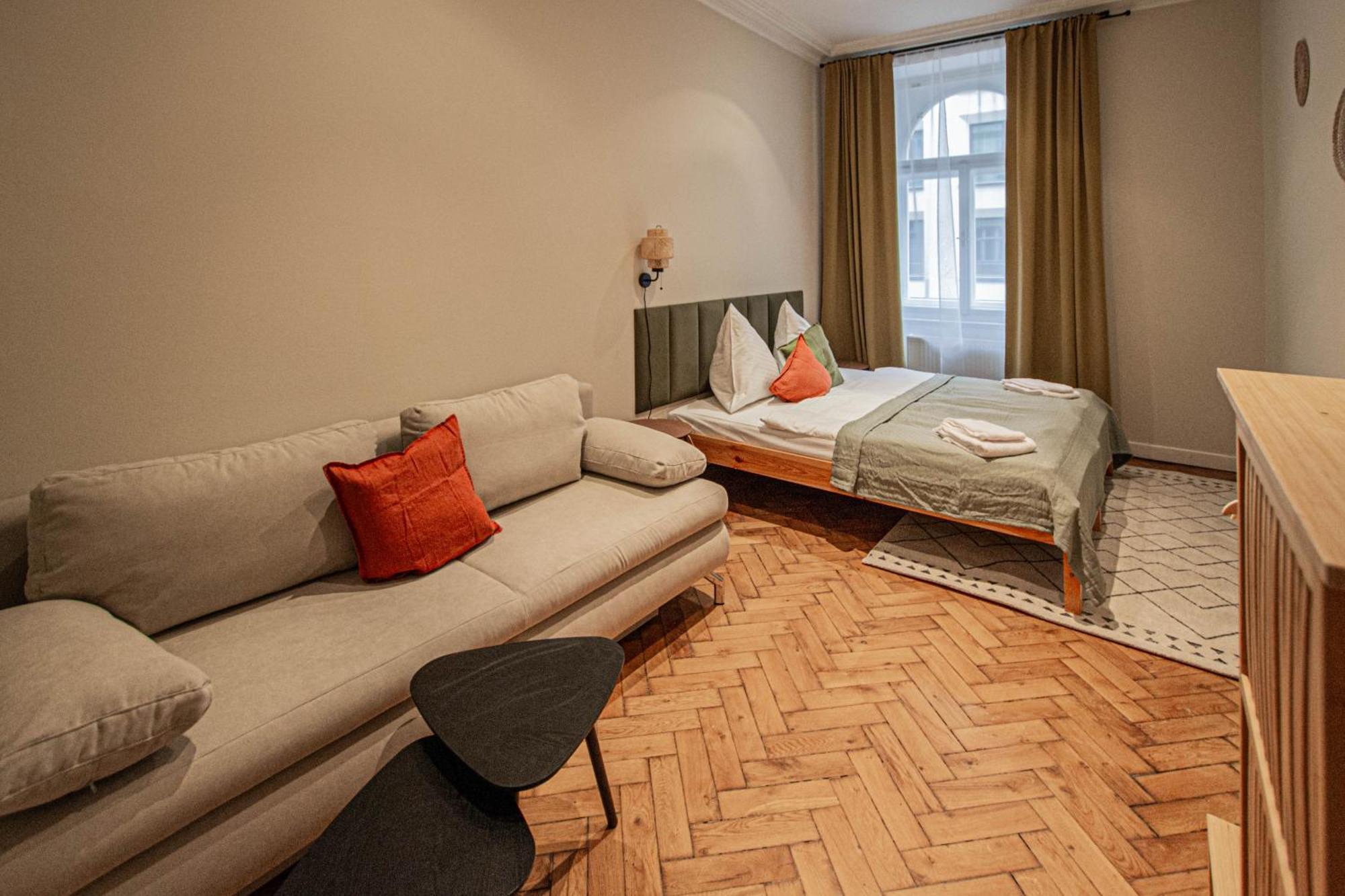 Radost The Heart Of Unique Living Apartment Prague