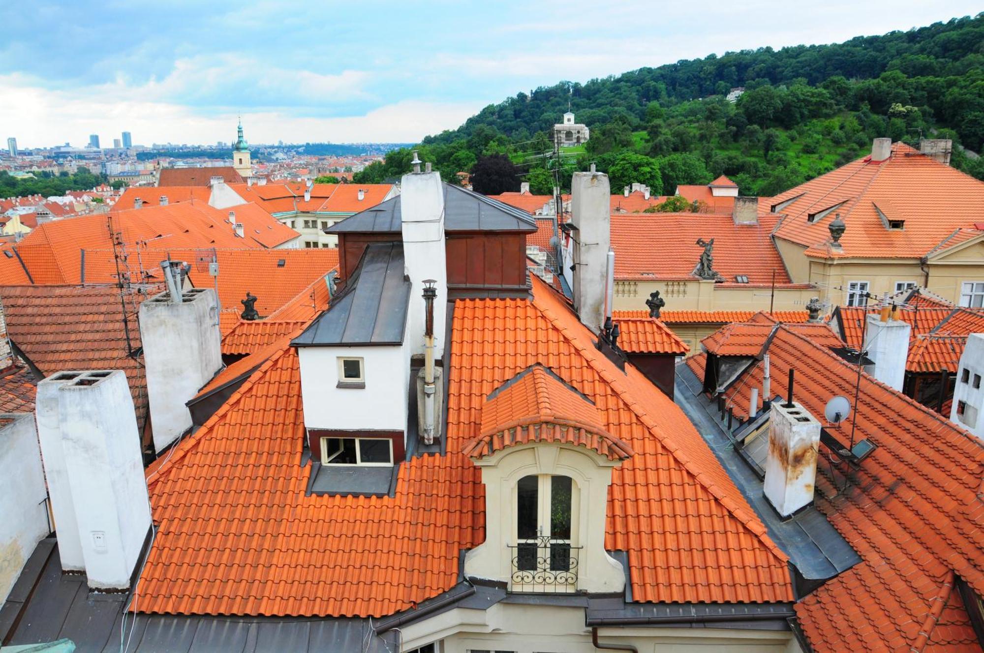 Apartment Thunovska *