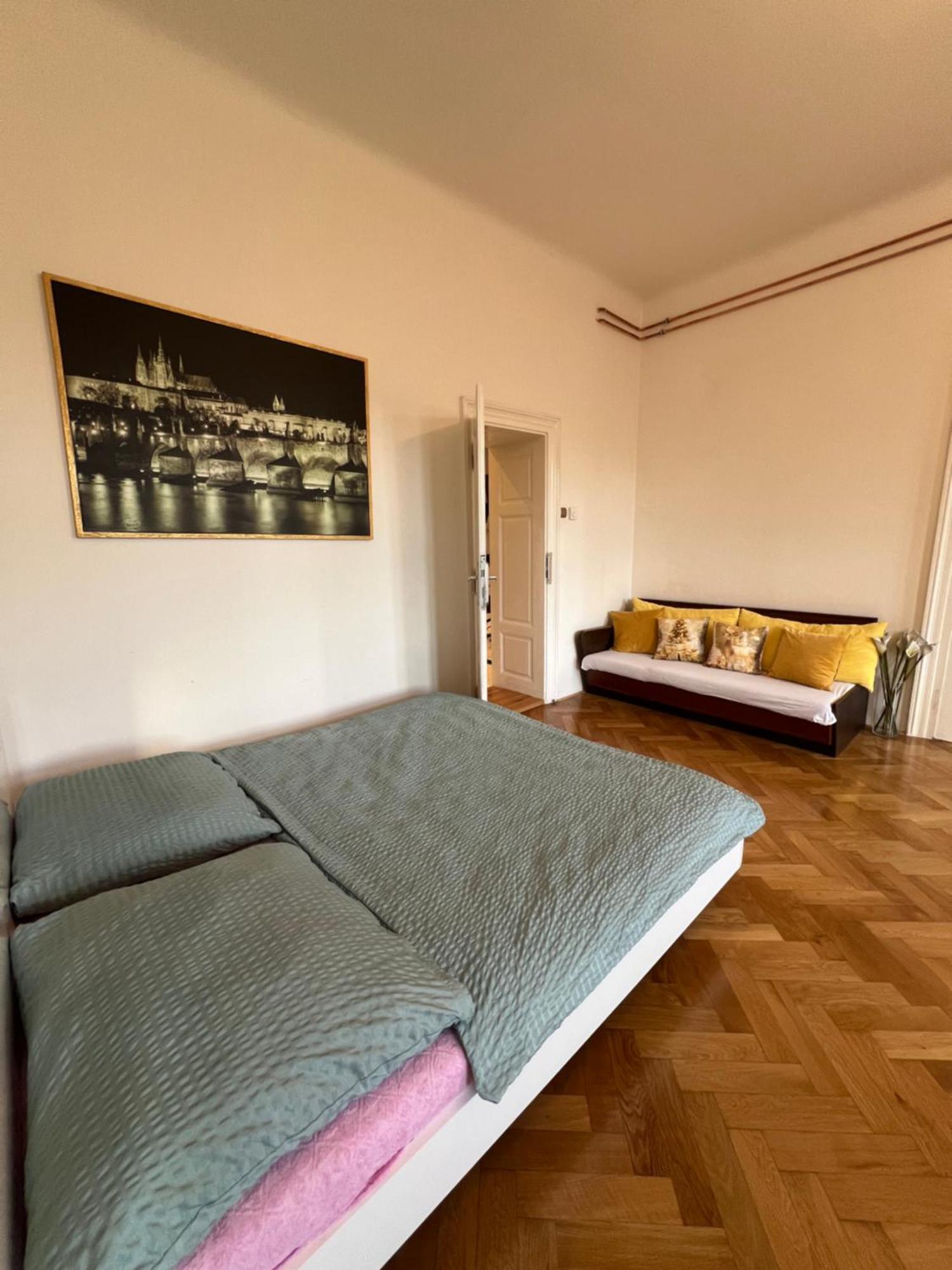 Wenceslas Square 150 M2