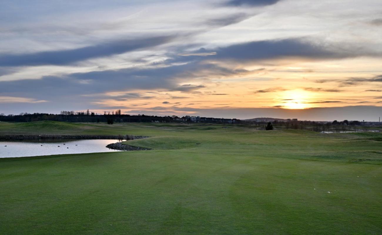 Resort By Golf Prague