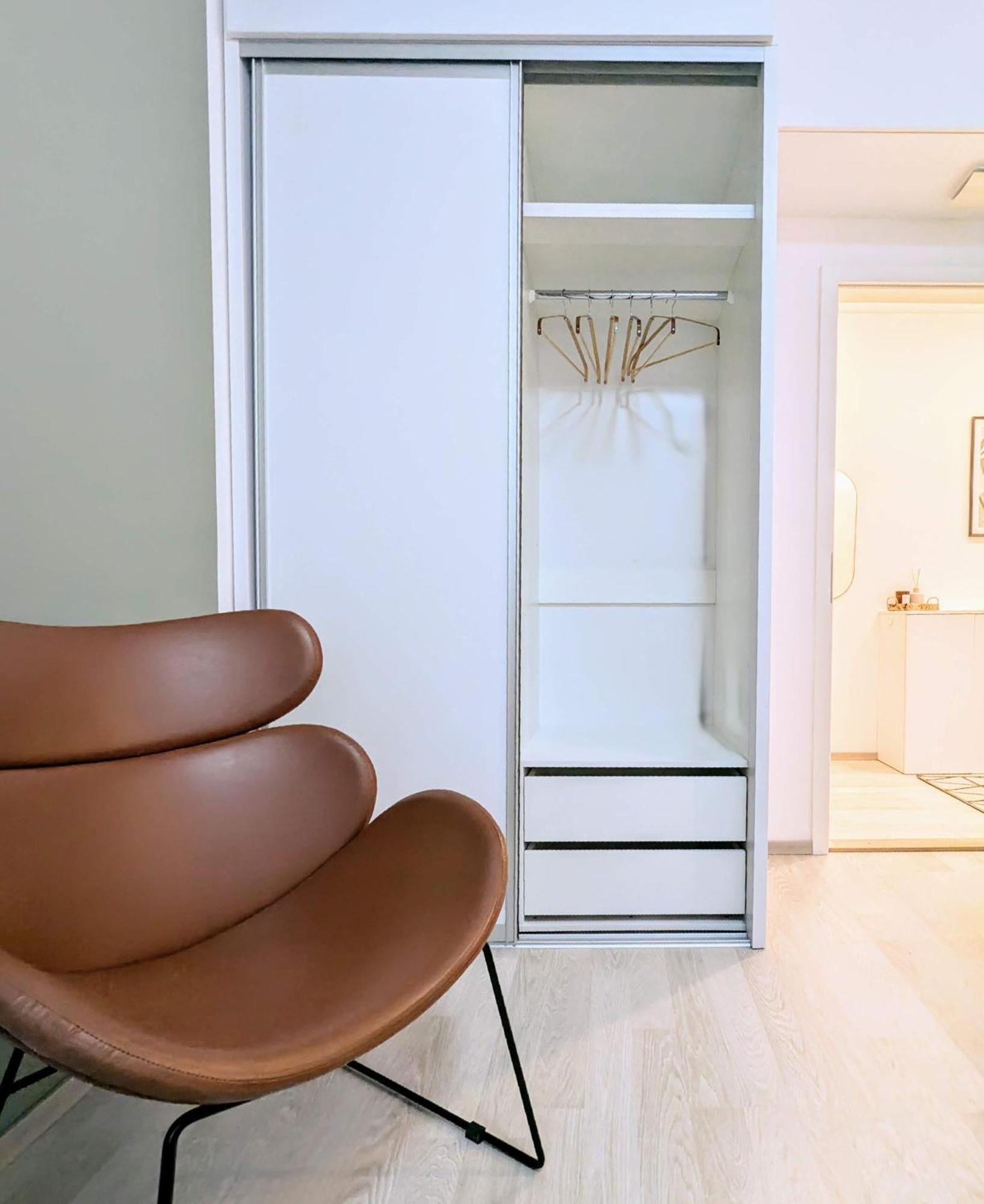 Old Town 2 Bdr, Free Coffee Apartment