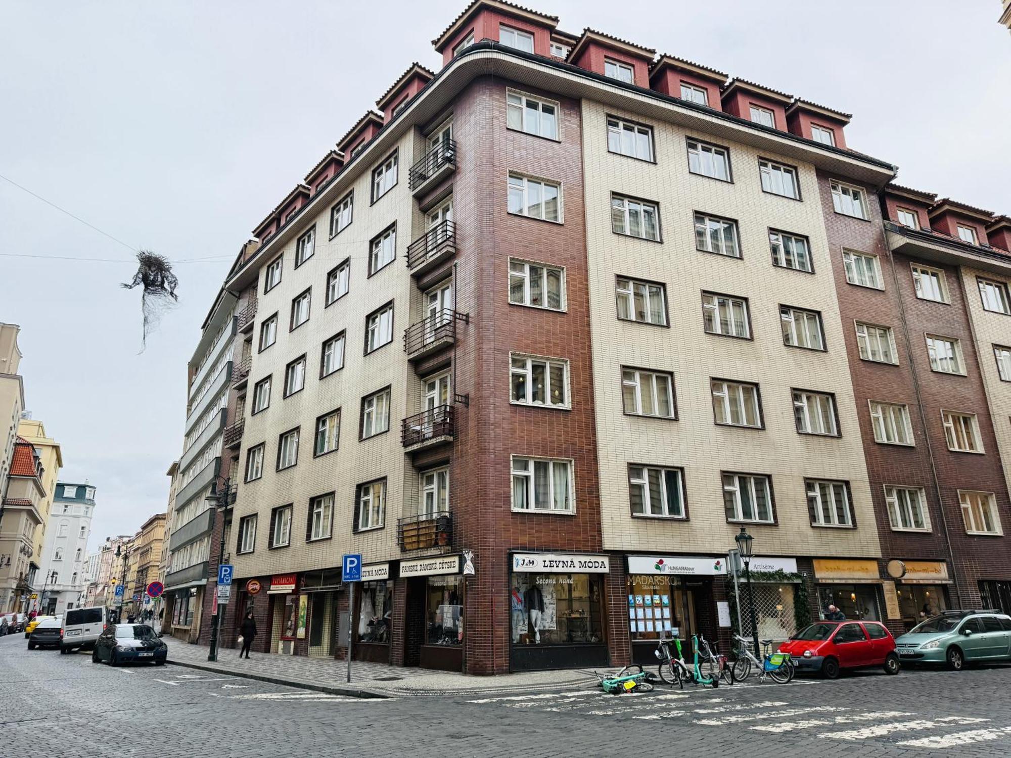 Long Street Deluxe Apartment