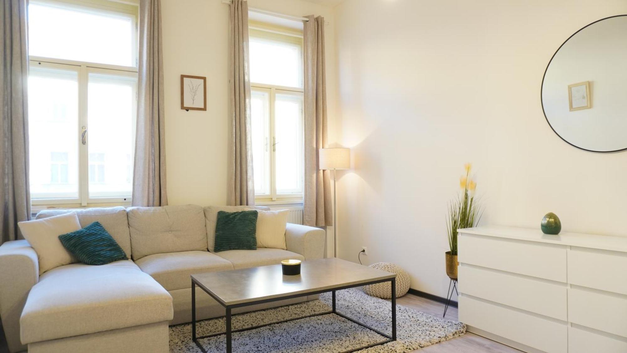 Apartment Flat With Balcony And Garage Prague