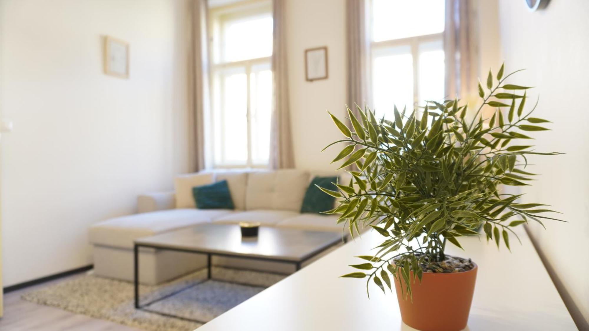 Apartment Flat With Balcony And Garage Prague