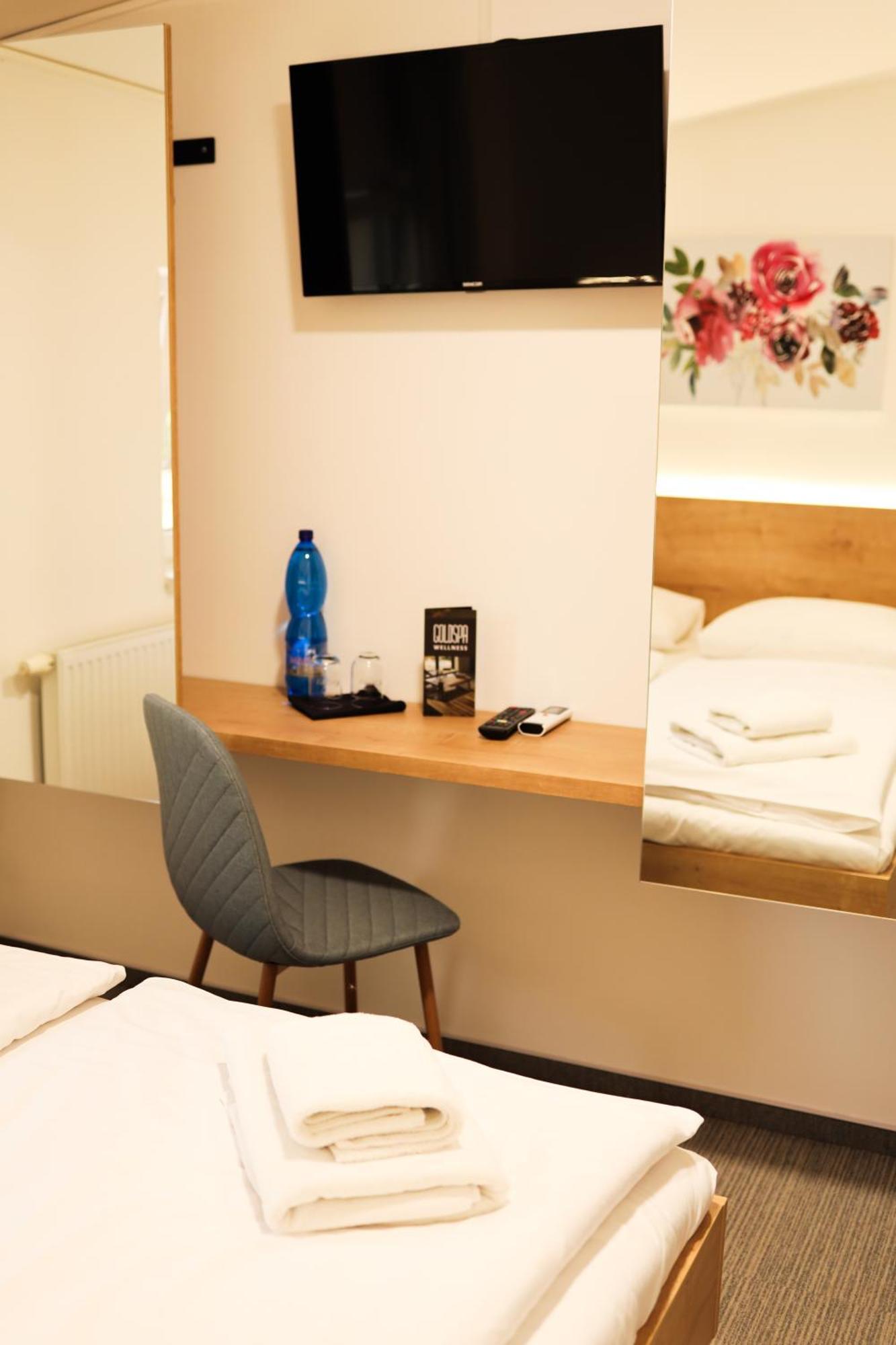 Golden Golem & Hotell
