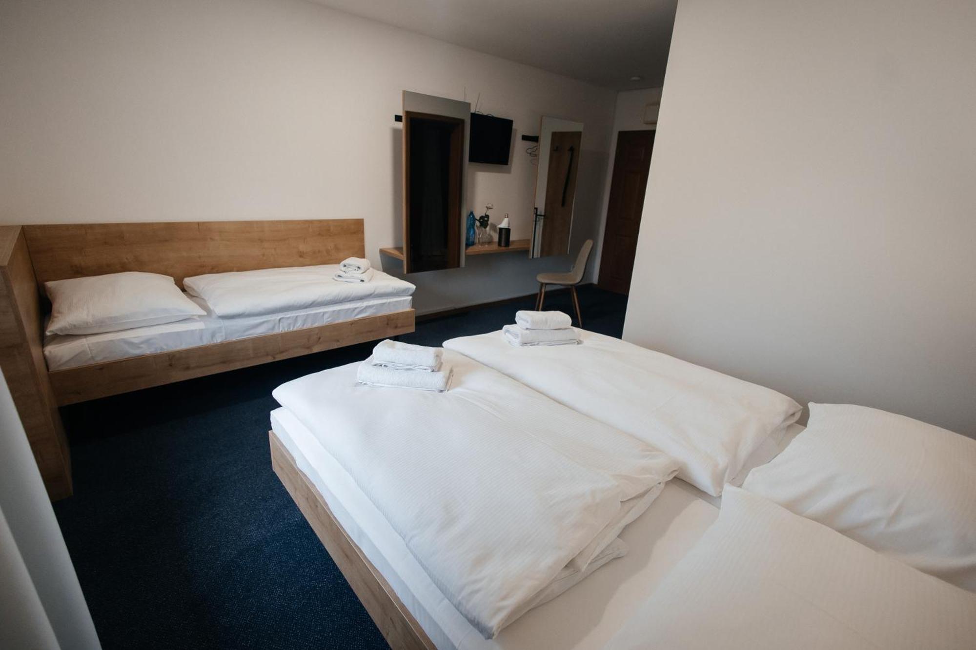 Hotel Golden Golem & Prag