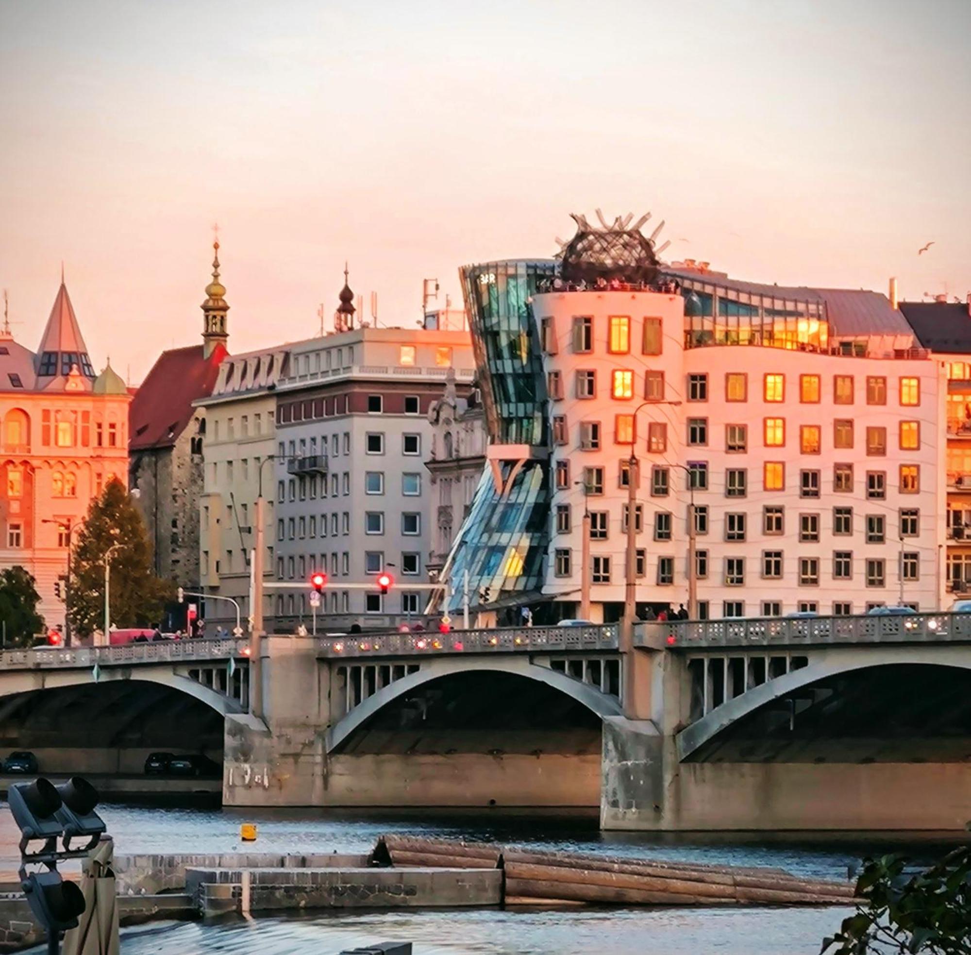 Valentinka Minutes Away From Charles Bridge Apartment *