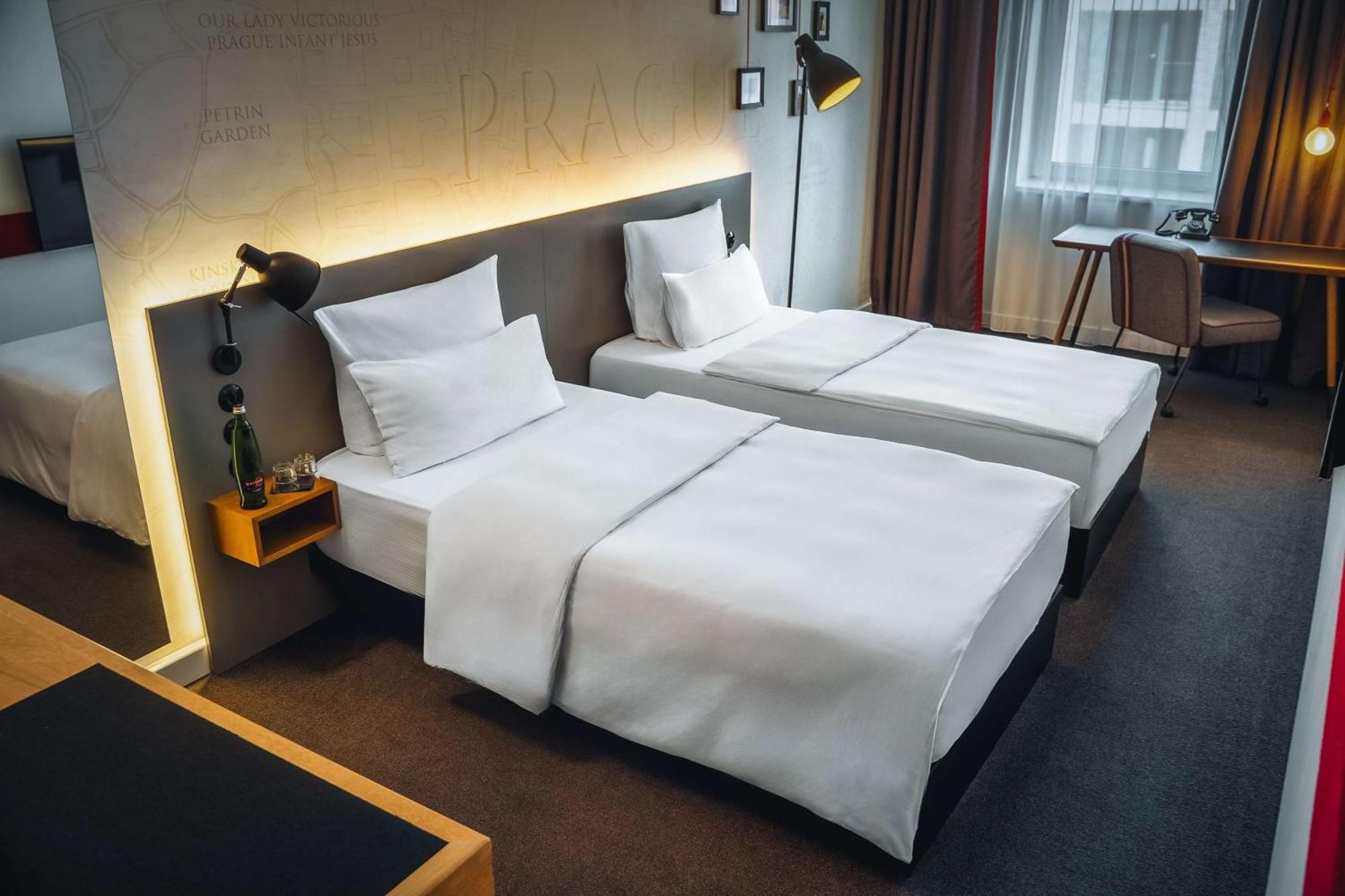 Hotell Pentahotel Prag