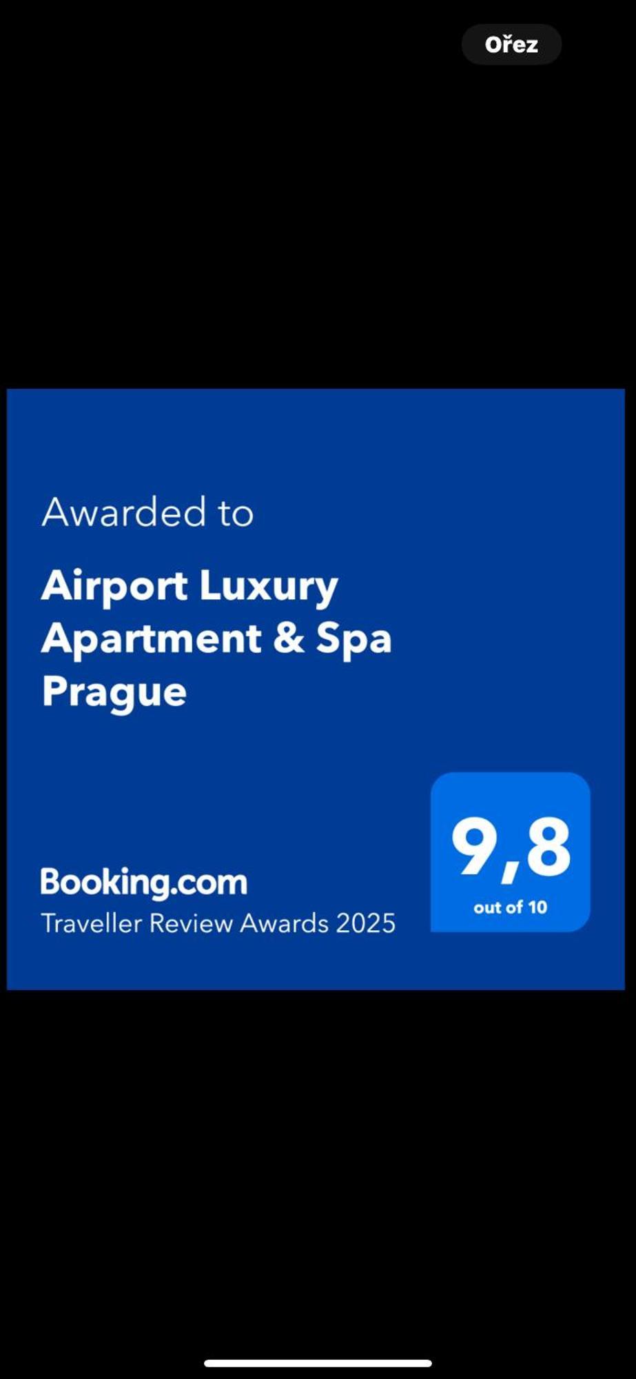Airport Luxury & *