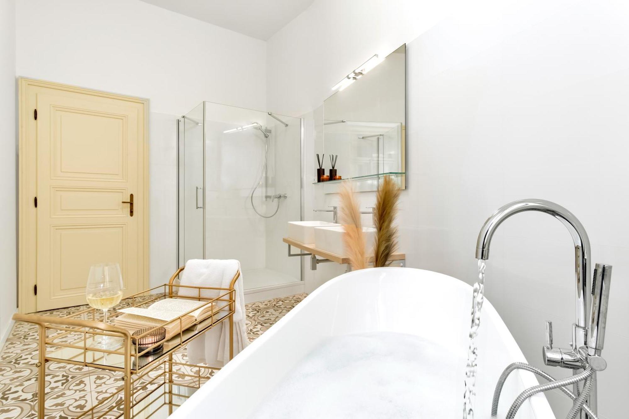 Stru House By Days - Luxurious Next To National Theatre * Prag