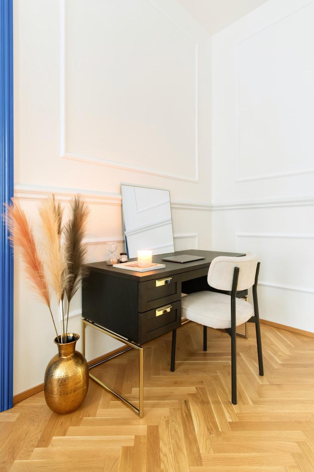 Lägenhet Stru House By Days - Luxurious Next To National Theatre