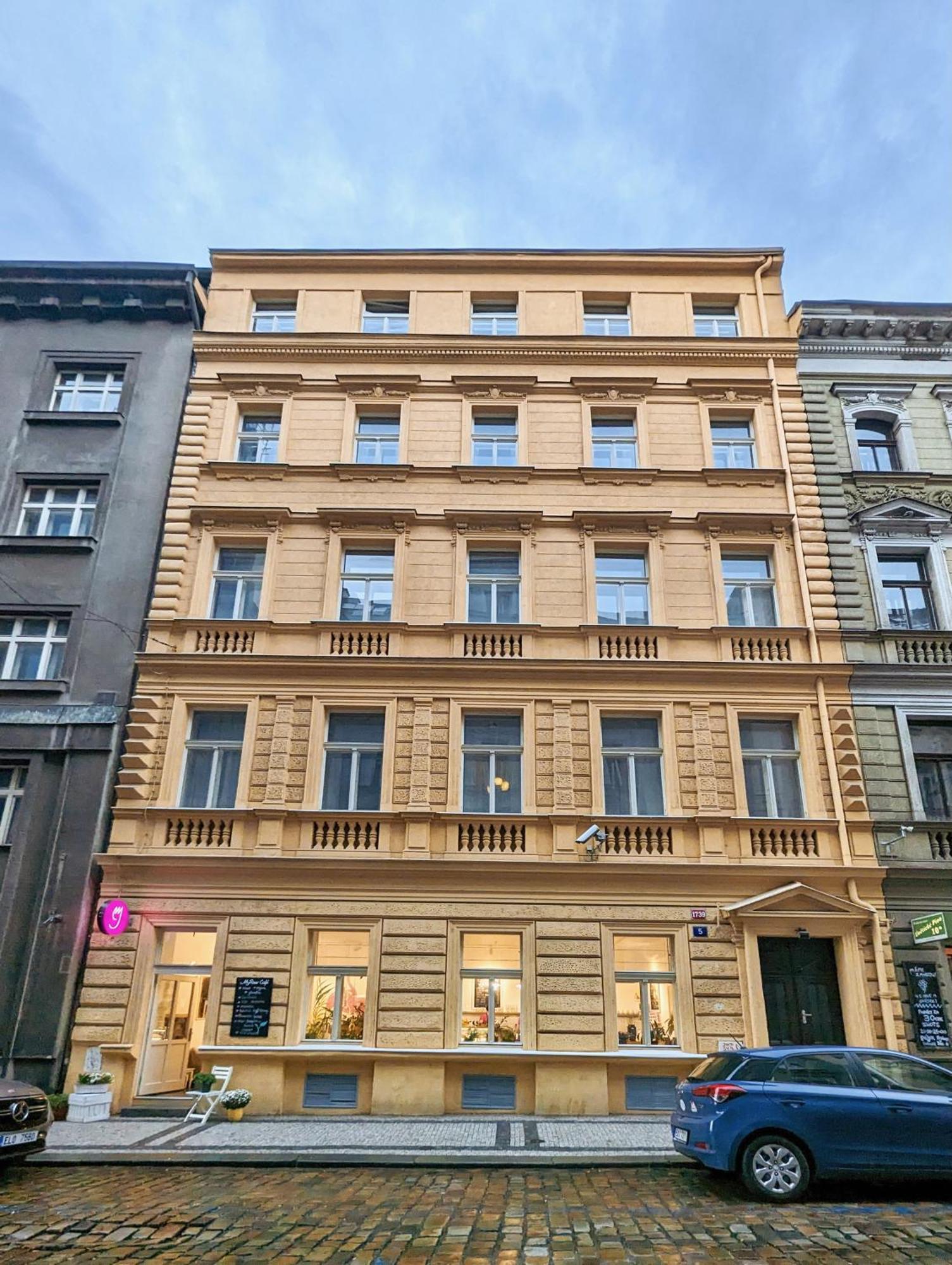Stru House By Days - Luxurious Next To National Theatre Prag