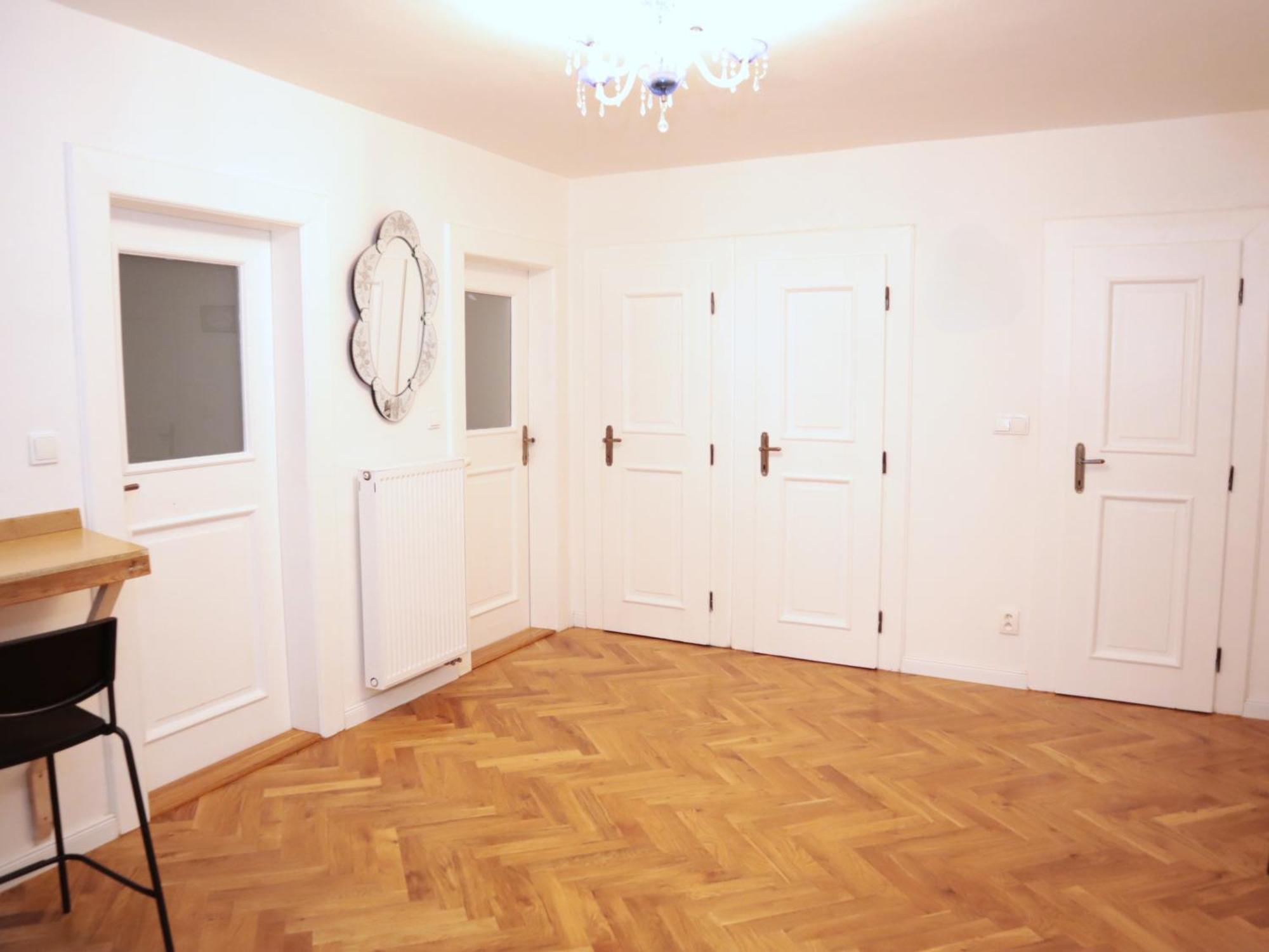 Homestay At The Blue Lion & Parking Assistance