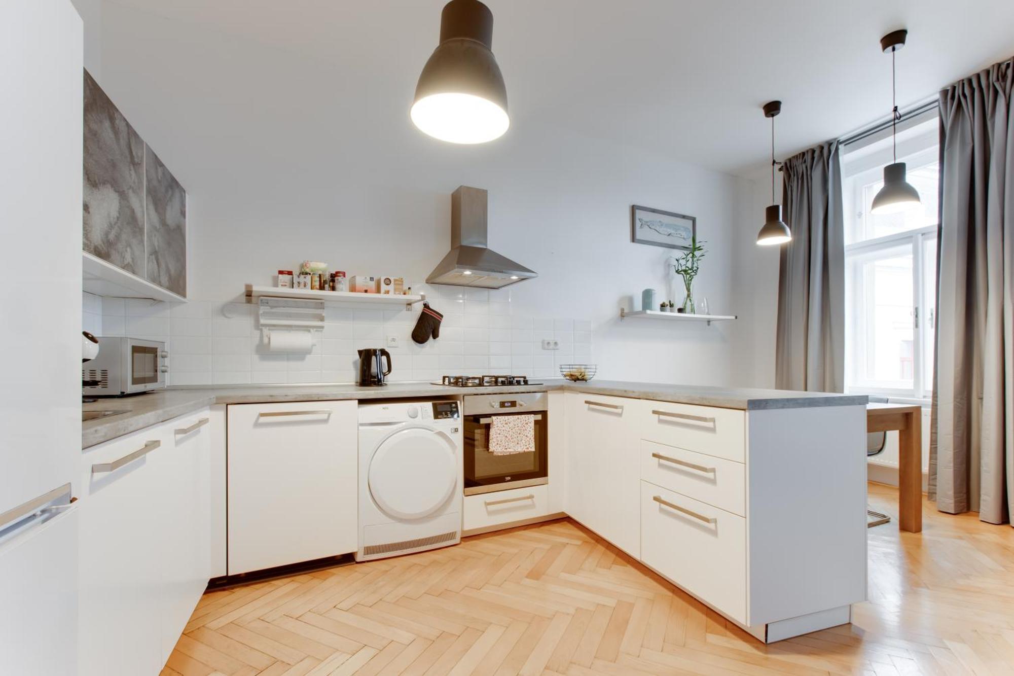 Stylish Quiet 2bds Flat Letna Park - U14 Lejlighed