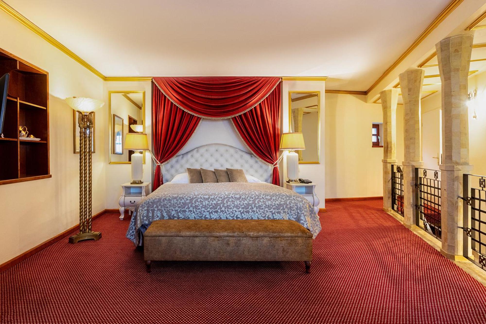 Hoffmeister 5* Prague