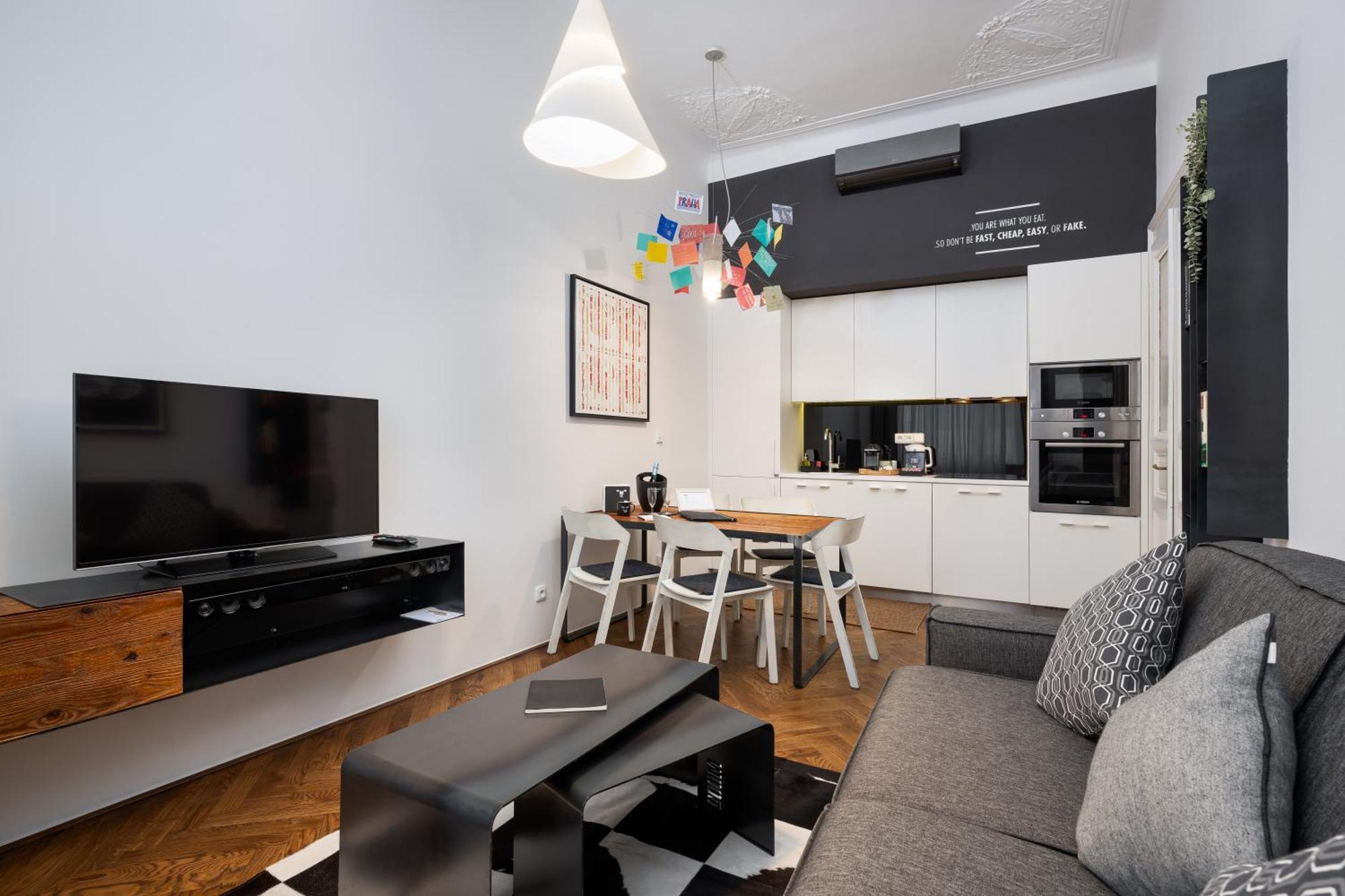 Mooo Downtown Aparthotel 4*