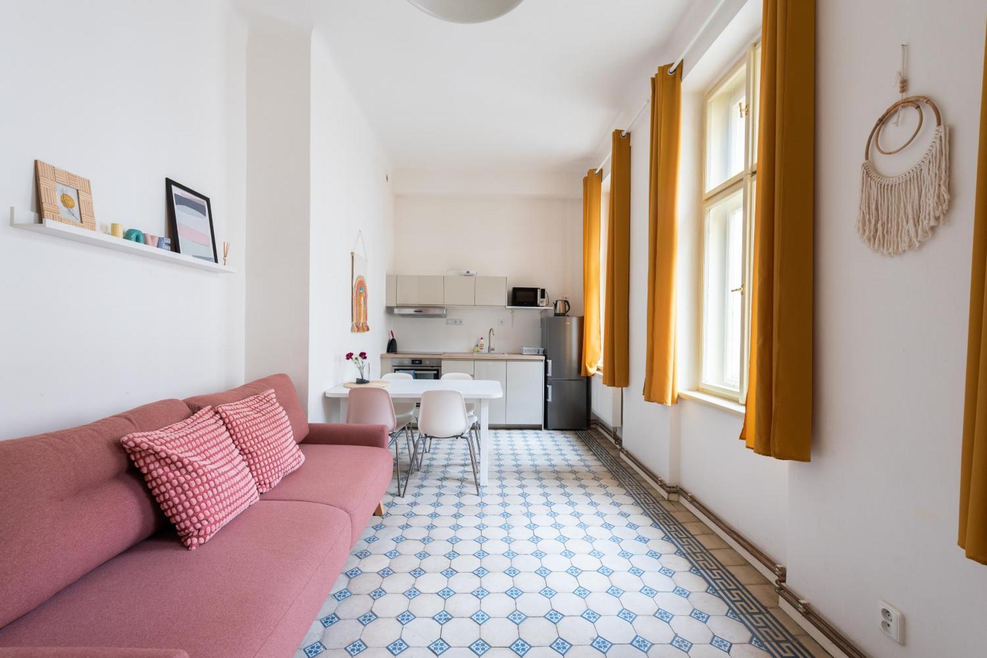 Tesnov Apartment