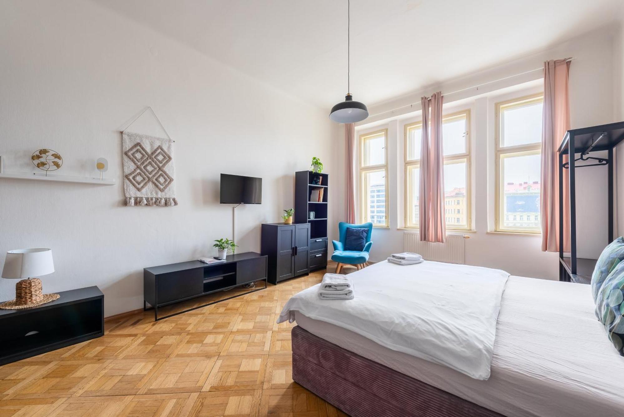 Tesnov Prague