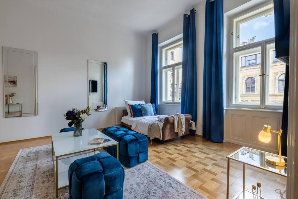 Charming 2bedroom Old Town Lejlighed
