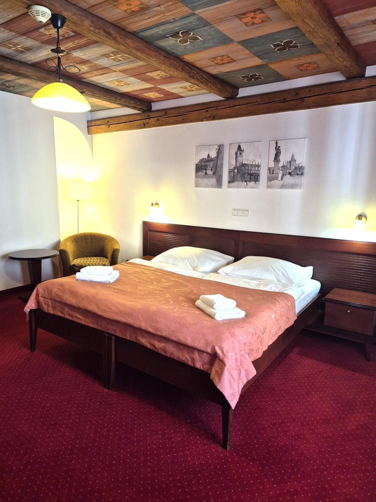 Lippert Hotell