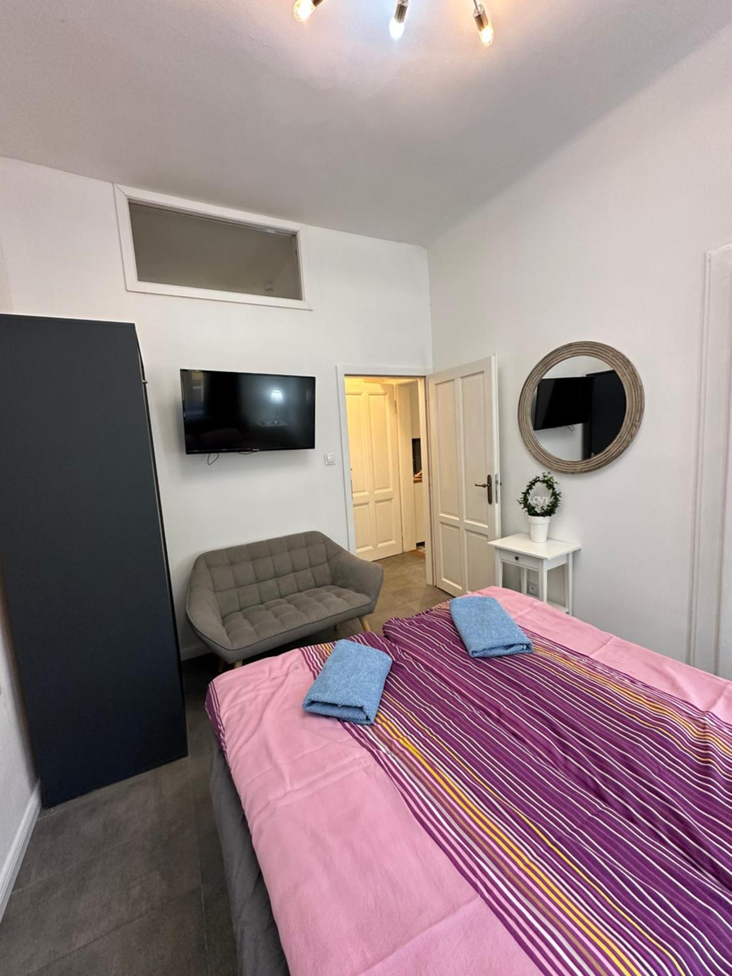 Karlin Oasis 2-bedroom Apartmán *