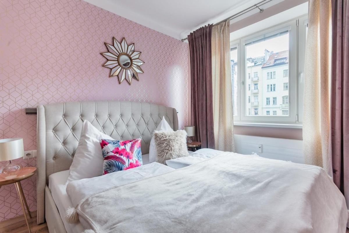 Pastel Art Deco 3bdr Ruterra * Prag