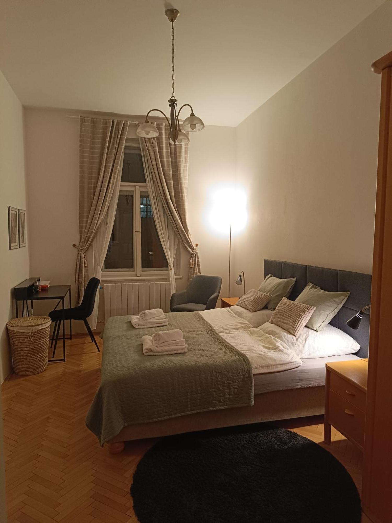 Janlouis * Praha