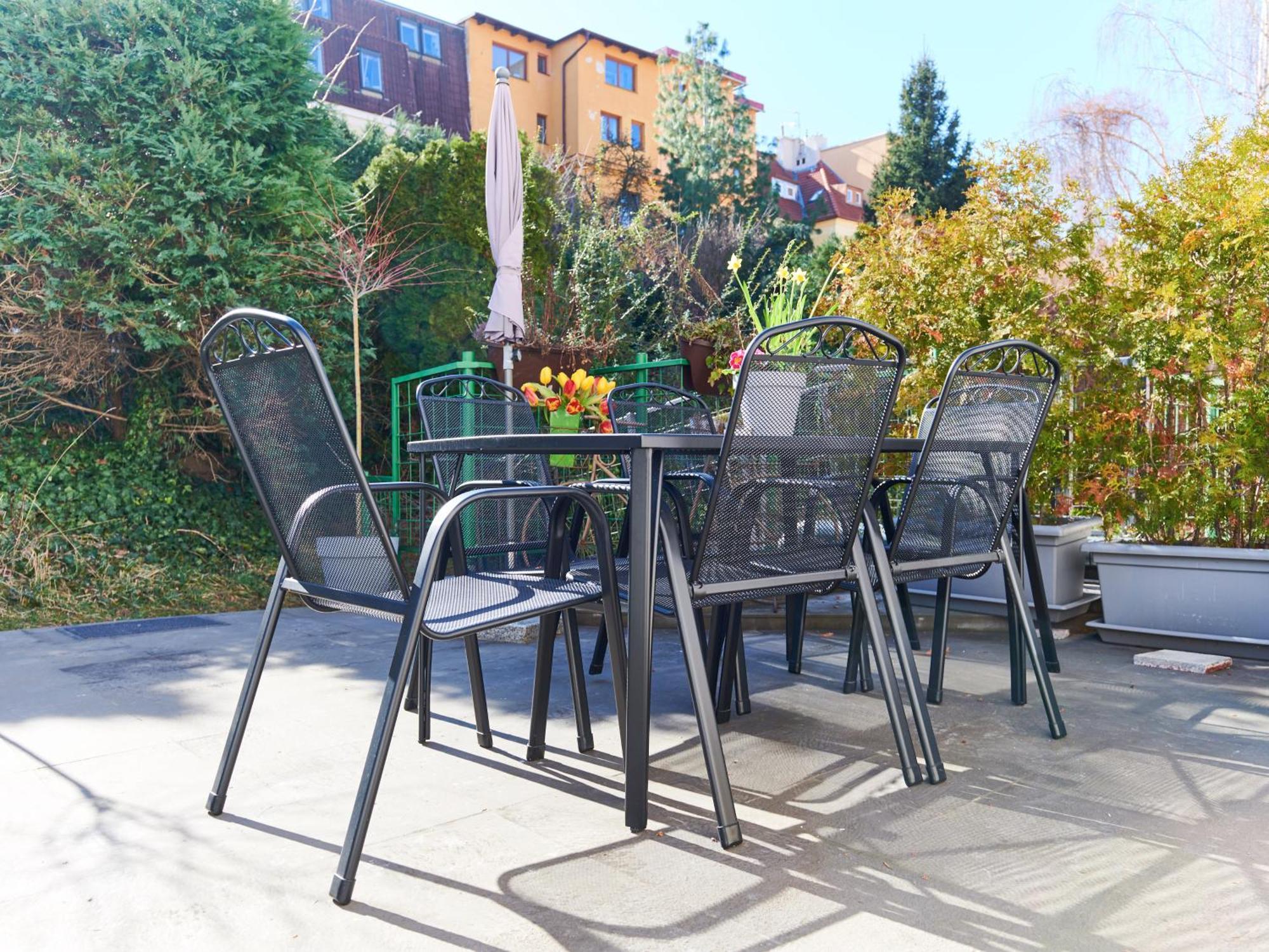 Cozy With Terrace Near Castle Lägenhet *